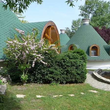 Gesztenye Nyaralopark バラトンウドヴァリ エクステリア 写真